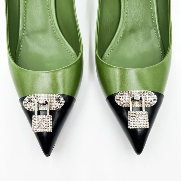 Louis Vuitton LV Monogram Lock Charlotte Pumps Heels EU 39 US 9 - Picture 3 of 16